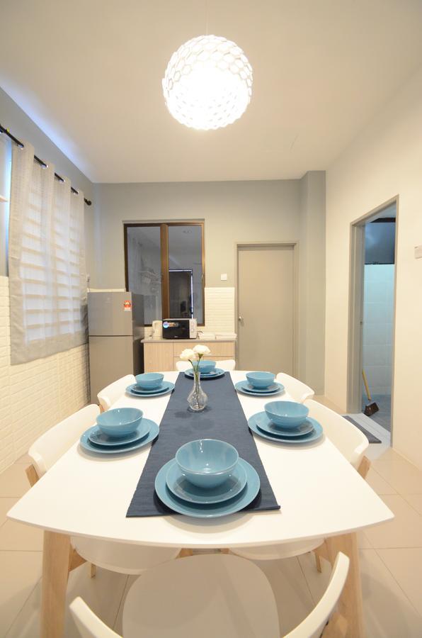 Decozy Homestay อิโปห์ ภายนอก รูปภาพ